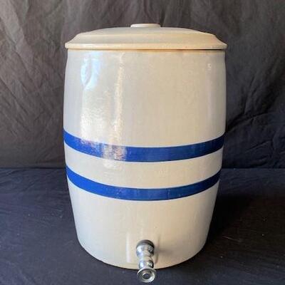 LOT#B71: Stoneware Water Crock
