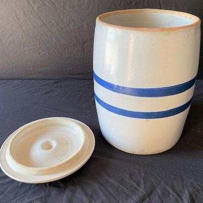 LOT#B71: Stoneware Water Crock