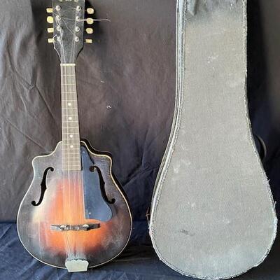 LOT#H93: Vintage Mandolin