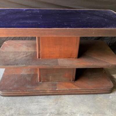 LOT#H96: Deco Style Mirror Top Coffee Table