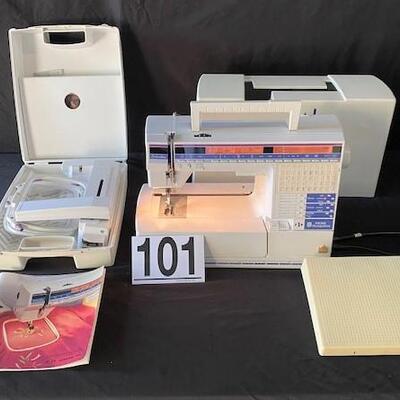 LOT#H101: Husqvarna 1250 Sewing/Embroidery Machine