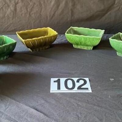 LOT#H102: Set of 6 Small McCoy Planters