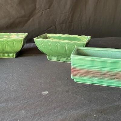 LOT#H102: Set of 6 Small McCoy Planters