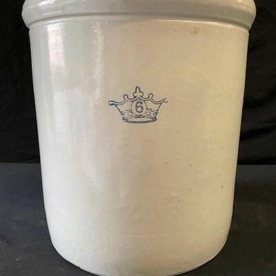 LOT#H119: Antique 6gal Blue Crown Crock