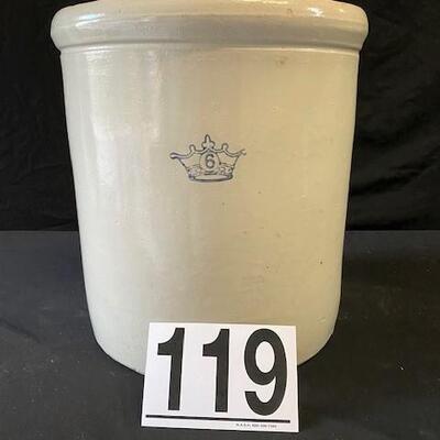 LOT#H119: Antique 6gal Blue Crown Crock