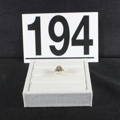 LOT#G194: Stamped 14K 3 "Diamond" Deco Ring [2.2g]