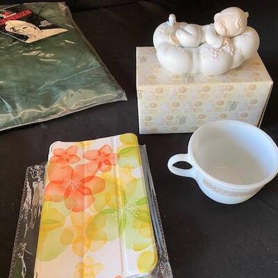 LOT#W200: Assorted Household Lot #1
