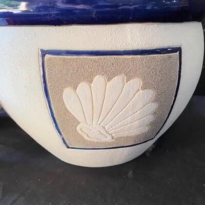 LOT#W201: Seashell Flower Pots
