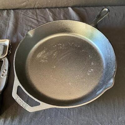 LOT#W202: Cast Iron Lot #1