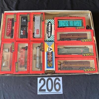 LOT#W206: H-O Train Lot #1
