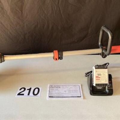 LOT#W210: Black & Decker Weed Trimmer