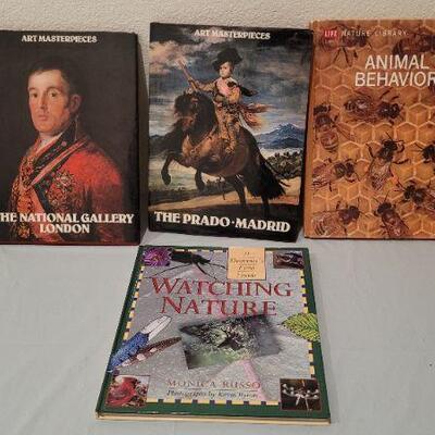 Lot 328: Assorted Hardback Books 