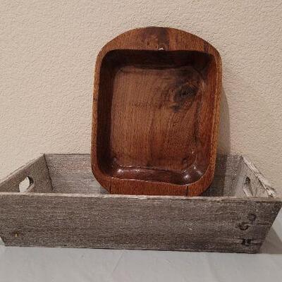 Lot 330: (2) Home Deco Trays Wood