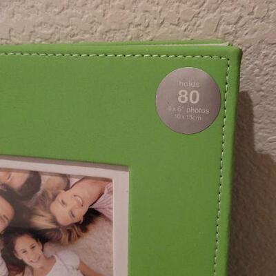 Lot 337: (2) New 4x6 Photo Albums