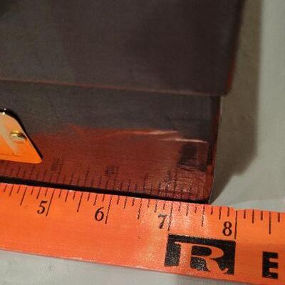 Lot 340: (2) Houndstooth Plaid Pattern Storage Boxes