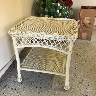 Lot 16 - Wicker Rolling Unit & Small Table