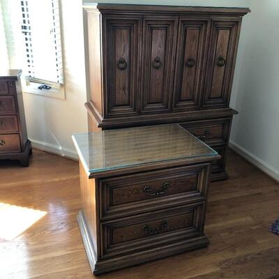 Lot 22 - Matching Rolling Dresser & Side Table