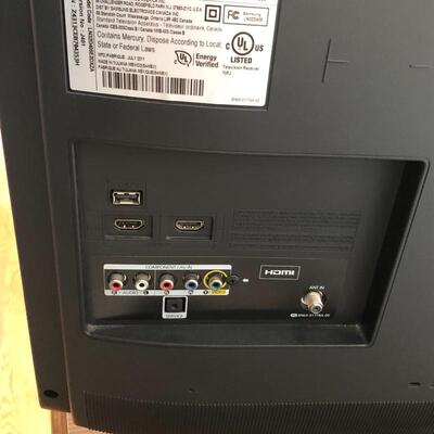 Lot 23 - Samsung 32â€ Flatscreen TV