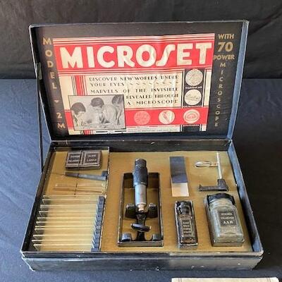 LOT#C267: Vintage Model 2M Microset Microscope