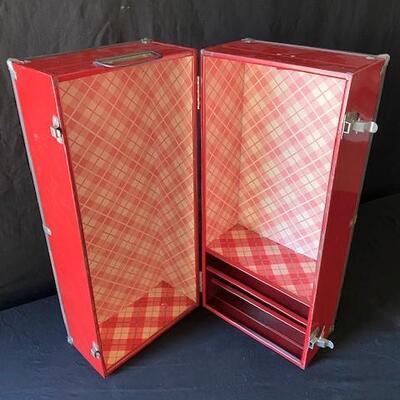 LOT#C268: Vintage Doll Travel Case