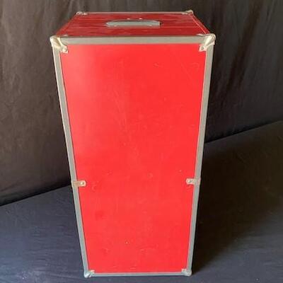 LOT#C268: Vintage Doll Travel Case