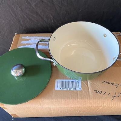 LOT#G283: 4 Piece NOS Cook Essential Cookware