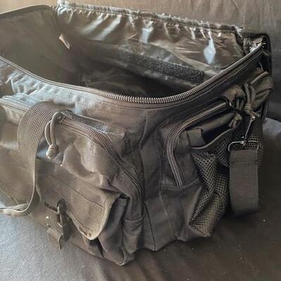 LOT#G289: Yukon Outfitters Duffel Bag