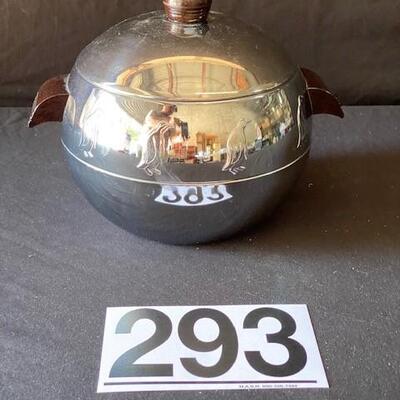 LOT#G293: West Bend Aluminum Penguin Ice Bucket
