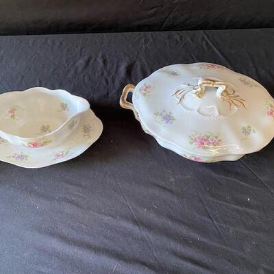 LOT#G297: 4 Piece Limoges Serving Pieces