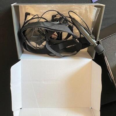 LOT#U301: NOS Junsung Gigaphone Amplifier & Microphone