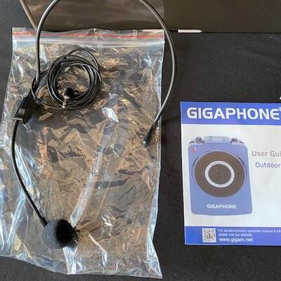 LOT#U301: NOS Junsung Gigaphone Amplifier & Microphone