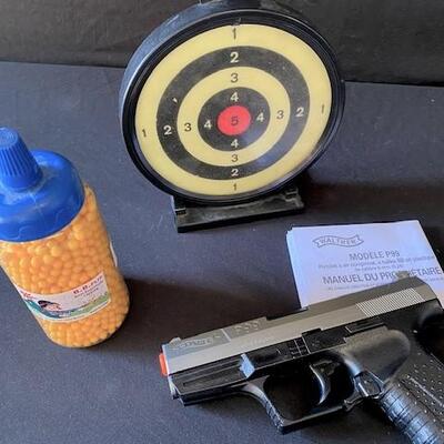 LOT#U307: Airsoft & Sling Shot Lot