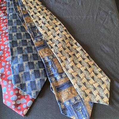 LOT#U308: Men's Tie Lot