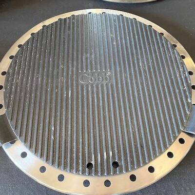 LOT#U315: Cobb Premier Grill