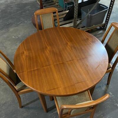 LOT#A361: Mid-Century Teak Laminate Table & Chairs