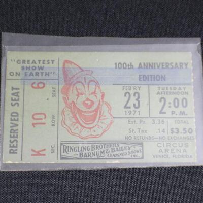 LOT#T365: Vintage Ephemera Lot