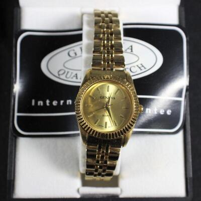 LOT#T368: Ladies Geneva Quartz Watch