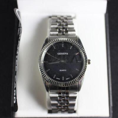 LOT#T371: Pair of NOS Men's Geneva Quartz Watches