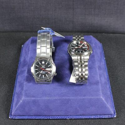 LOT#T378: Pair of NOS Seiko Men's Watches Lot#1 (Model#SNZ185K)