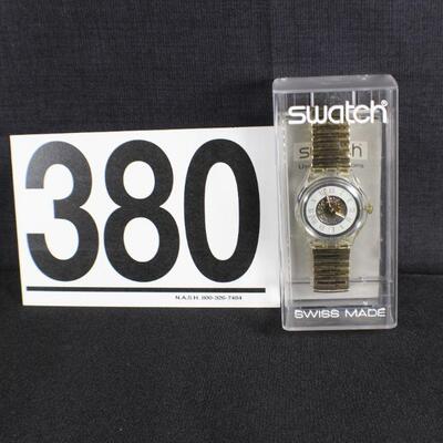 LOT#T380: 1996 NOS Swatch Automatic (Model#SAK403A)