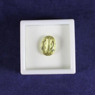 LOT#R382: 5.3carat Lemon Quartz