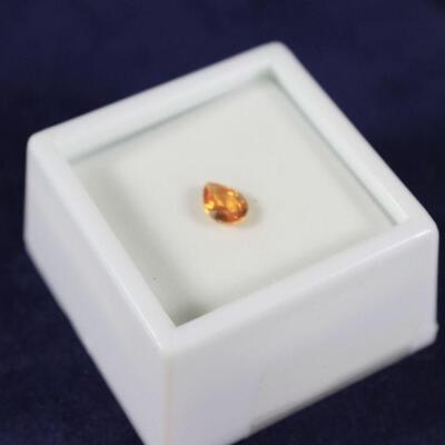 LOT#R385: .9carat Pear Shaped Spessartite Garnet