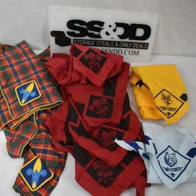 9 pc Boy Scouts & Cub Scouts Handkerchiefs