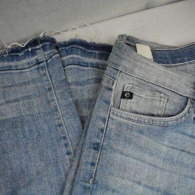 3 pairs Women's Denim Jeans: Buckle Black sz 26, KanCan 27 & 28