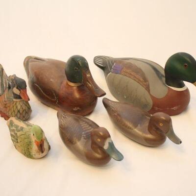 Lot #54: Vintage Hand Carved Painted Wooden Decoy Ducks
