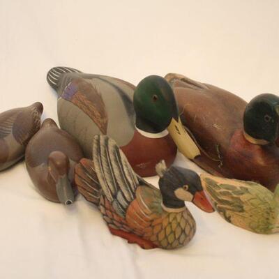 Lot #54: Vintage Hand Carved Painted Wooden Decoy Ducks