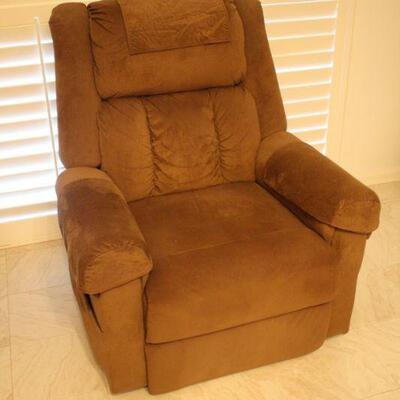 Lot #42: Tranquil Ease Power Lift Recliner Massage Chair with Side Pocket 