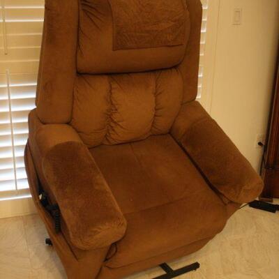 Lot #42: Tranquil Ease Power Lift Recliner Massage Chair with Side Pocket 