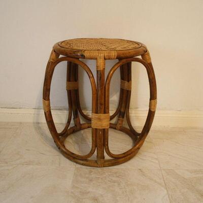 Lot #44: Vintage Rattan Plant Stand or Accent Table 