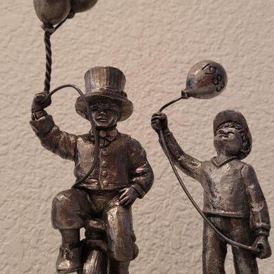 Lot 41: Assorted Michael Ricker Figures 